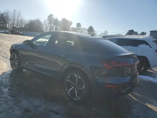 WA1CAAGE6RB060619 2024 AUDI Q8 - Image 2