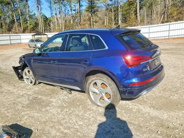 WA1CABFY3M2002137 2021 AUDI Q5 - Image 2