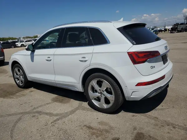 WA1CABFY8M2021671 2021 AUDI Q5 - Image 2