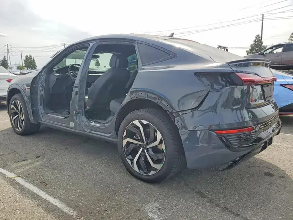 WA1CABGE6RB032244 2024 AUDI Q8 - Image 2