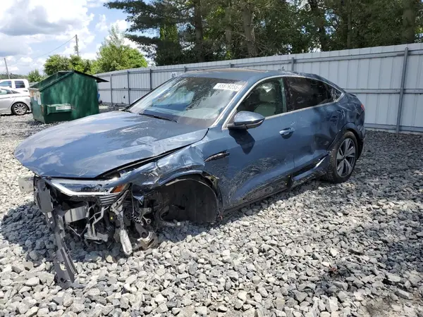 WA1CABGE8RB044279 2024 AUDI Q8 - Image 1
