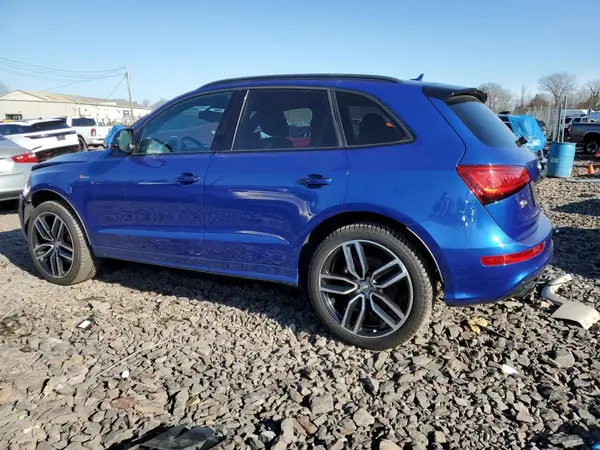 WA1CCAFP0HA015628 2019 AUDI SQ5 - Image 2