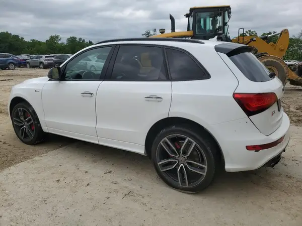WA1CCAFP0HA090670 2017 AUDI SQ5 - Image 2