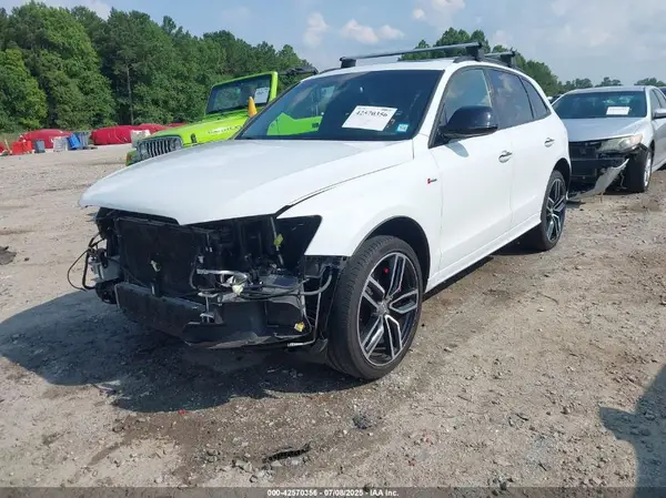 WA1CCAFP1HA076275 2017 AUDI SQ5 - Image 2