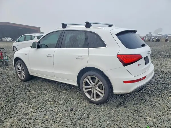 WA1CCAFP2GA020540 2016 AUDI SQ5 - Image 2