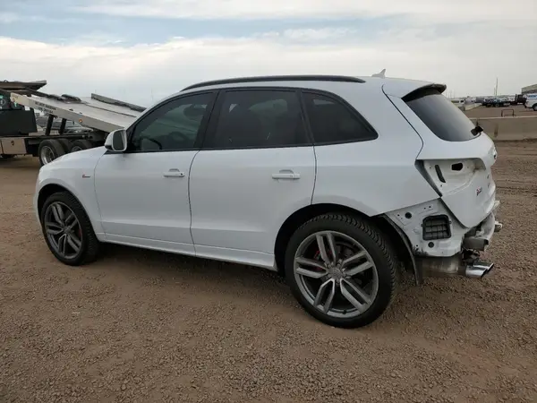 WA1CCAFP2GA126566 2016 AUDI SQ5 - Image 2