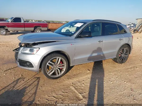 WA1CCAFP2HA075782 2017 AUDI SQ5 - Image 2