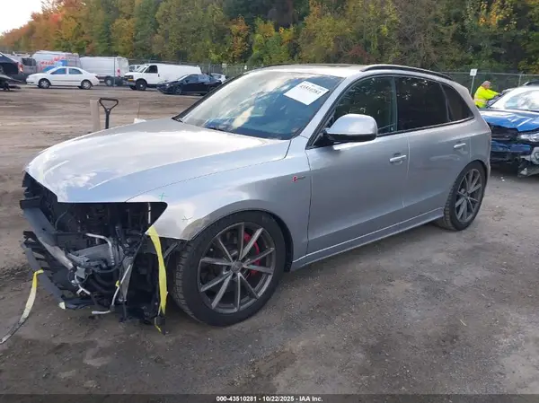 WA1CCAFP4GA124690 2016 AUDI SQ5 - Image 2