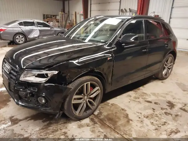WA1CCAFP5GA023500 2016 AUDI SQ5 - Image 2