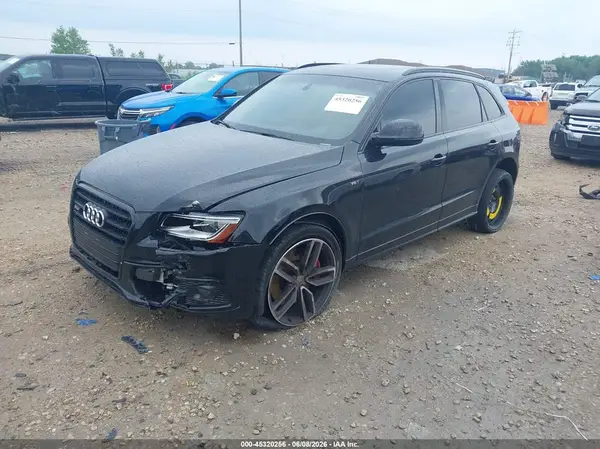 WA1CCAFP5HA080040 2017 AUDI SQ5 - Image 2