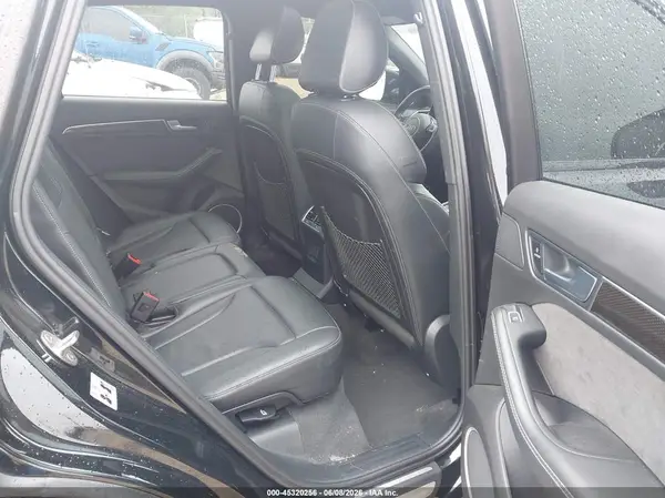 WA1CCAFP5HA080040 2017 AUDI SQ5 - Image 8