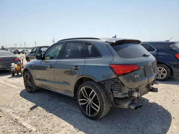 WA1CCAFP5HA090292 2017 AUDI SQ5 - Image 2