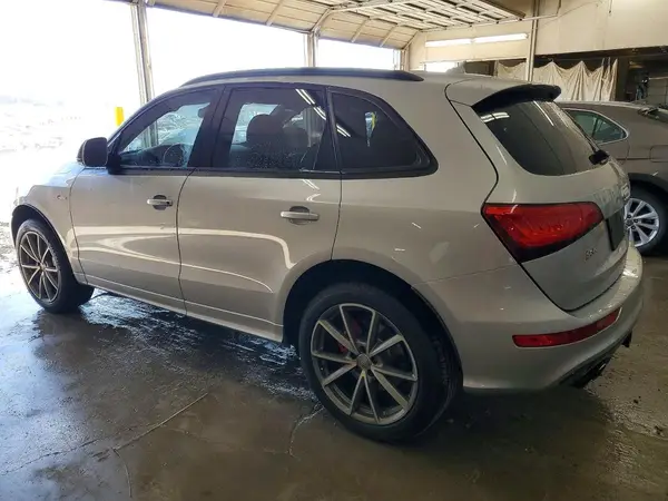 WA1CCAFP8GA005654 2016 AUDI SQ5 - Image 2