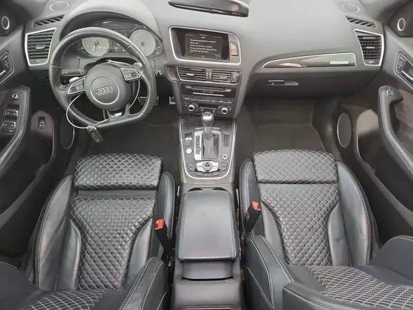 WA1CCAFP8GA056569 2016 AUDI SQ5 - Image 8