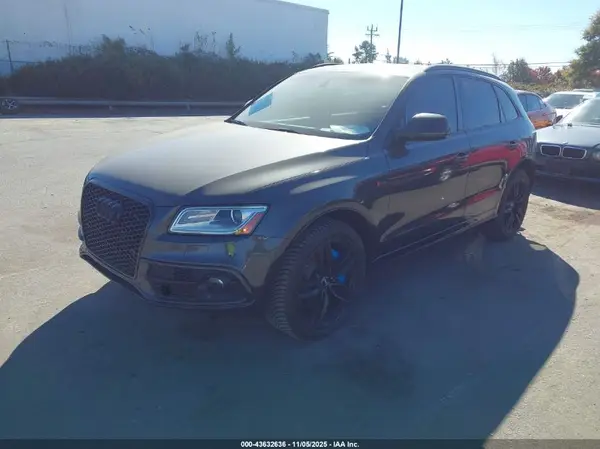 WA1CCAFP8HA019409 2017 AUDI SQ5 - Image 2