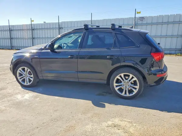 WA1CCAFP9GA008160 2016 AUDI SQ5 - Image 2