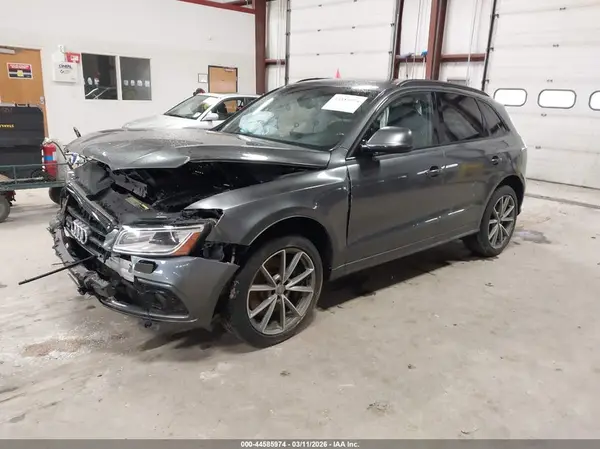 WA1CCAFP9GA018686 2016 AUDI SQ5 - Image 2