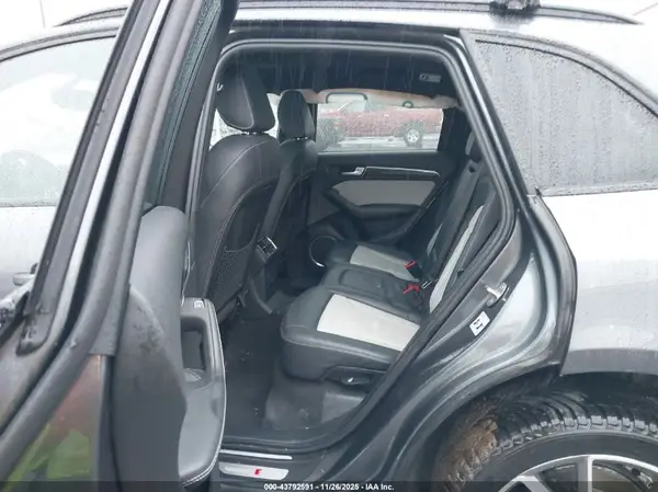 WA1CCAFP9GA134132 2016 AUDI SQ5 - Image 8