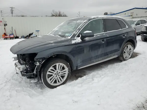 WA1CNAFY0J2067957 2018 AUDI Q5 - Image 1