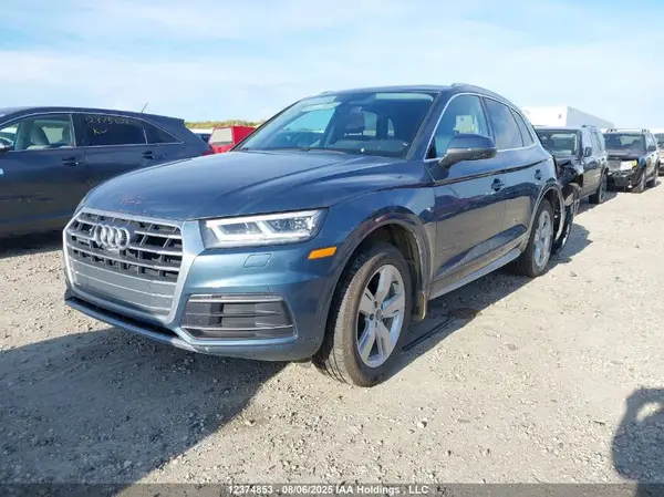 WA1CNAFY0J2089957 2018 AUDI Q5 - Image 2