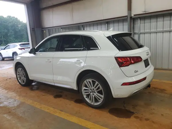 WA1CNAFY0J2112282 2018 AUDI Q5 - Image 2