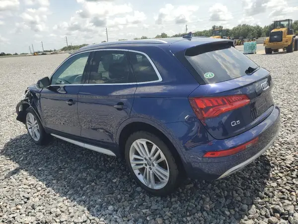WA1CNAFY0J2116879 2018 AUDI Q5 - Image 2