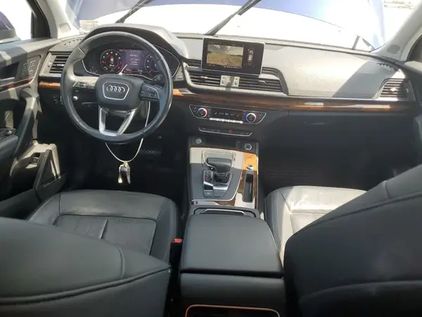 WA1CNAFY0J2116879 2018 AUDI Q5 - Image 8