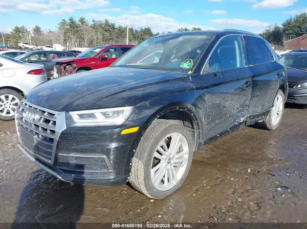 WA1CNAFY0J2116901 2018 AUDI Q5 - Image 2