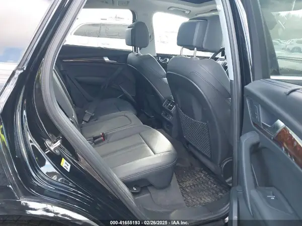 WA1CNAFY0J2116901 2018 AUDI Q5 - Image 7