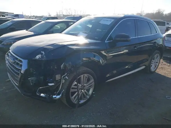 WA1CNAFY0J2198600 2018 AUDI Q5 - Image 2