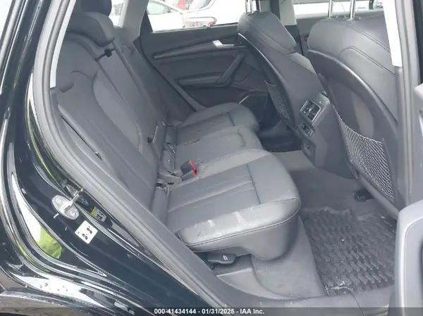 WA1CNAFY0J2227805 2018 AUDI Q5 - Image 8