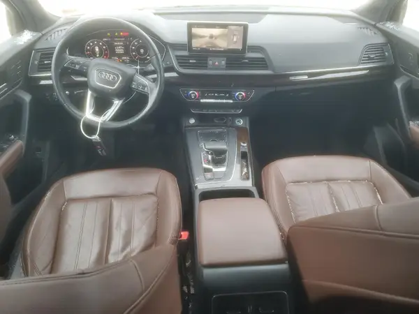 WA1CNAFY0K2027329 2019 AUDI Q5 - Image 8