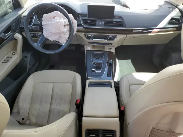 WA1CNAFY0K2027458 2019 AUDI Q5 - Image 8