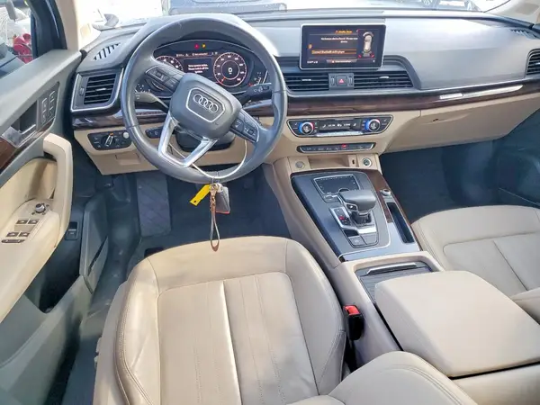WA1CNAFY0K2032370 2019 AUDI Q5 - Image 8
