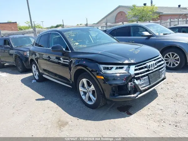 WA1CNAFY0K2060511 2019 AUDI Q5 - Image 1