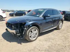 WA1CNAFY0K2132775 2019 AUDI Q5