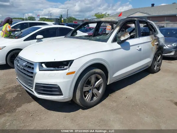 WA1CNAFY1J2013549 2018 AUDI Q5 - Image 2