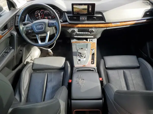 WA1CNAFY1J2110895 2018 AUDI Q5 - Image 8