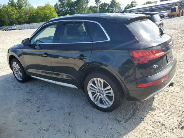 WA1CNAFY1J2140544 2018 AUDI Q5 - Image 2