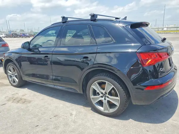WA1CNAFY1K2019868 2019 AUDI Q5 - Image 2