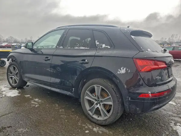 WA1CNAFY1K2025850 2019 AUDI Q5 - Image 2