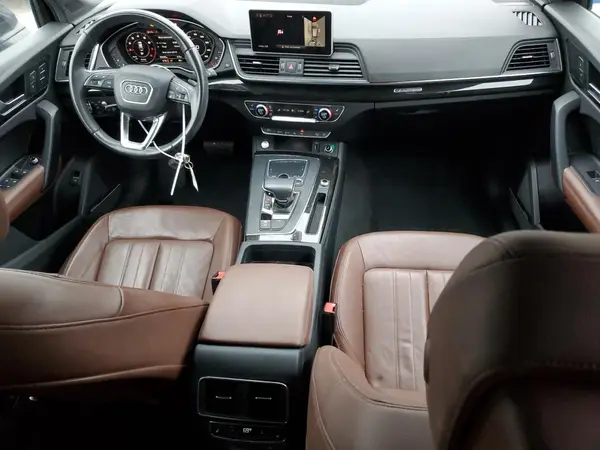 WA1CNAFY1K2054569 2019 AUDI Q5 - Image 8