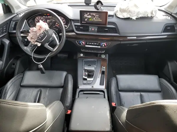 WA1CNAFY1K2073588 2019 AUDI Q5 - Image 8