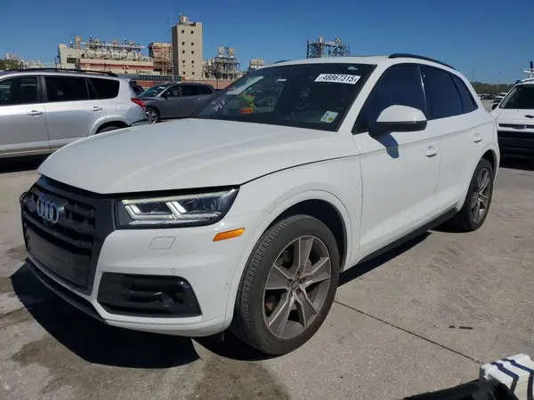 WA1CNAFY1K2117105 2019 AUDI Q5 - Image 1