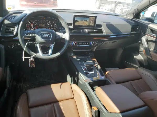 WA1CNAFY1K2117105 2019 AUDI Q5 - Image 8