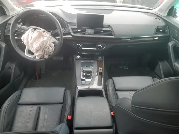 WA1CNAFY1K2127908 2019 AUDI Q5 - Image 8