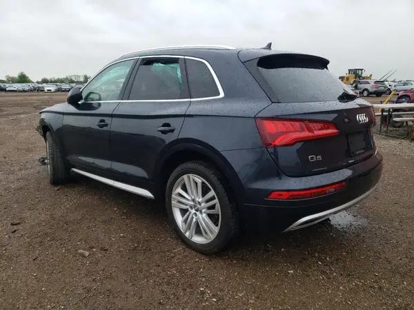 WA1CNAFY2J2120402 2018 AUDI Q5 - Image 2