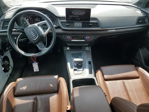 WA1CNAFY2J2130251 2018 AUDI Q5 - Image 8