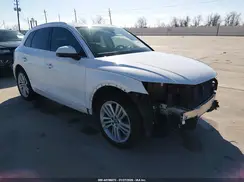 WA1CNAFY2J2161421 2018 AUDI Q5