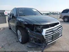 WA1CNAFY2J2220421 2018 AUDI Q5